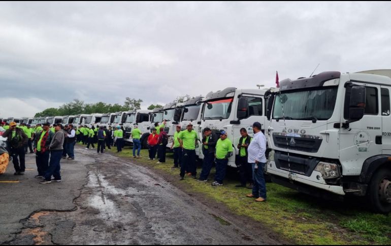 Caabsa Eagle cuenta con un parque vehicular de 270 unidades repartidas en los 4 municipios donde opera, recolecta diariamente 3 mil toneladas y prestan el servicio a más de 3 millones de habitantes. EL INFORMADOR / J. Velazco