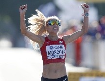 CITLALLI MOSCOTE. Su mejor marca es de 2:26.11 y el día de hoy registró un tiempo de 2:26.33 para demostrar el gran momento que vive al competir palmo a palmo ante las mejores del mundo. AFP / S. Chambers