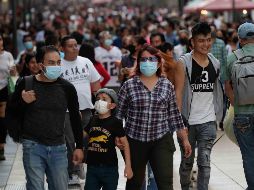 En las últimas cinco semanas, la mayor parte de los casos de COVID están presentes en los grupos de 18 a 29 años. SUN/D. Sánchez