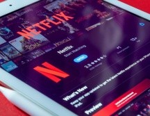 Netflix ha culpado a los usuarios que comparten contraseñas como una de las razones de su falta de crecimiento. ESPECIAL / Foto de Souvik Banerjee en Unsplash