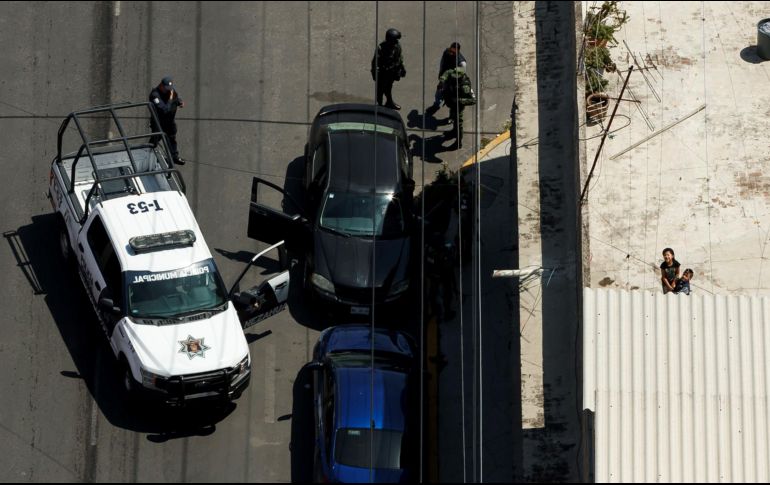 En junio de 2022, 82.3 % de las mujeres manifestó sentir inseguridad en los cajeros automáticos localizados en la vía pública y 76.0 %, en el transporte público. EFE / ARCHIVO