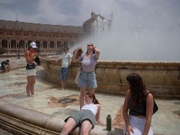 Las cifras de muertes, subraya el Instituto Carlos III, son una estimación estadística y no un registro de muertes oficiales. AFP / ARCHIVO