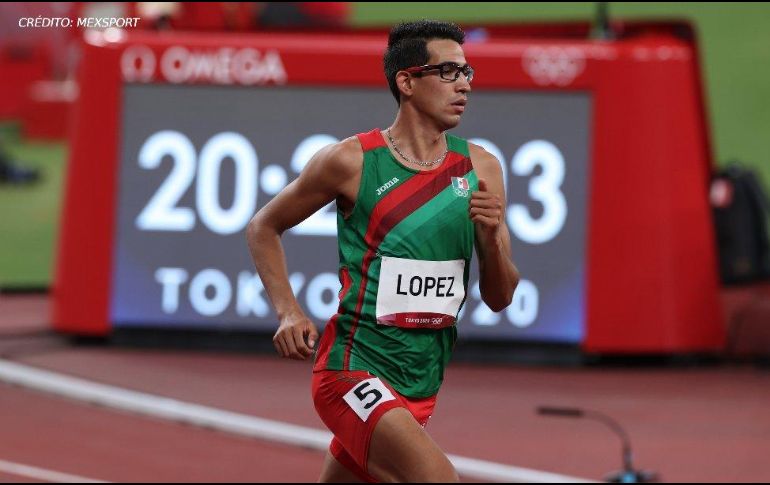 Registró un tiempo de 1:44.67 para meterse entre los primeros tres lugares del clasificatorio. ESPECIAL