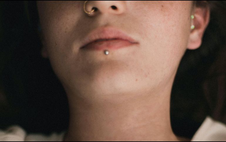 Los médicos determinaron que la joven tenía una infección en la sangre que ya había afectado el 37% de su cerebro. Unsplash.