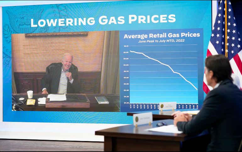 Joe Biden participó en una reunión por videoconferencia con su principal equipo económico. AP/A. Harnik