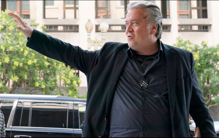 El comité que investiga el asalto al Capitolio quiso conocer de qué hablaron Steve Bannon y Donald Trump en los días previos al 6 de enero. AP/J. Magaña