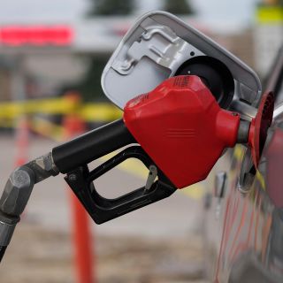 Sudán aumenta precio de combustible 17 por ciento