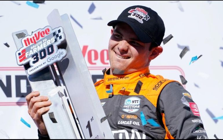 Patricio O'Ward se mostró contento con la victoria y la ve como el impulso perfecto para lo que tiene por delante. AP/C. Neibergall