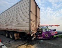 El accidente fue reportado a la Cruz Roja de Zapotlanejo a las 8:00 horas en la autopista en el sentido de Ciudad de México a Guadalajara. ESPECIAL /