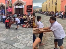 El vídeo se viralizó por el gran gesto mostrado por los asistentes, y ha recibido muy buenos comentarios. ESPECIAL.