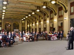 En el evento, AMLO invitó a los empresarios a participar en el sorteo de la Lotería Nacional del 15 de septiembre. ESPECIAL