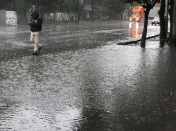 Las precipitaciones podrían generar deslaves, incremento en los niveles de ríos y arroyos, y desbordamientos e inundaciones en zonas bajas. NTX / ARCHIVO