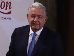 López Obrador señala que en su administración se tiene que seguir con el propósito de que no puede haber un gobierno rico, con pueblo pobre. SUN / B. Fregoso