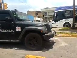 El conductor de la patrulla se dirigía al accidente en carretera a Chapala cuando impactó al hombre de entre 60 a 65 años, provocándole la muerte. ESPECIAL