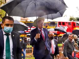 Ken Salazar mostró su agrado por el primer envío de aguacate jalisciense a EU. SUN/G. Espinosa