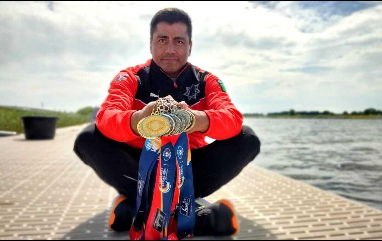 El 15 de Julio fueron abanderados los policías y bomberos que asistieron a la competencia, el comandante Luis Arturo García Pulido destacó el grupo de atletas élite que participó en la competencia internacional. Policía de Guadalajara