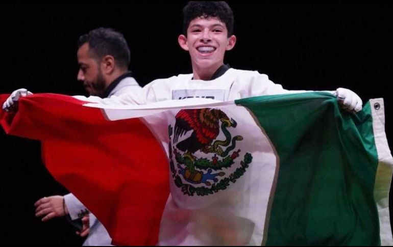 Guillermo Cortés Labastida derrotó a su contrincante coreano, Donggun Lee, en la categoría de -41 kilogramos para llevarse el oro en la final. ESPECIAL