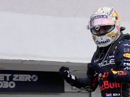 Max Verstappen tuvo una gran actuación y aseguró su liderato antes de la pausa de verano de la Fórmula Uno. AP