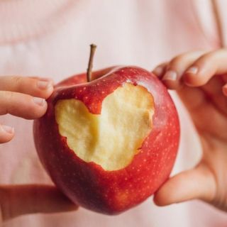 Los alimentos que deberían formar parte de la dieta diaria de los niños hasta los 5 años