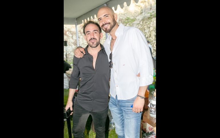 Alfonso Herrera y Manolo Cuevas. GENTE BIEN JALISCO/Jorge Soltero
