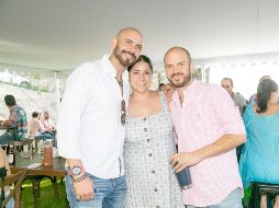 Manolo, Maricarmen y Rodrigo Cuevas. GENTE BIEN JALISCO/Jorge Soltero