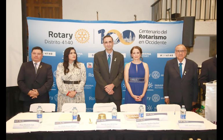 Óscar Montaño, Citlali Amaya, Jesús de la Cruz, Alejandra Aguilera y José García León. GENTE BIEN JALISCO/Antonio Martínez