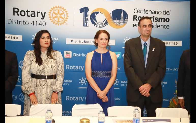 Citlali Amaya, Jesús de la Cruz y Alejandra Aguilera. GENTE BIEN JALISCO/ Claudio Jimeno