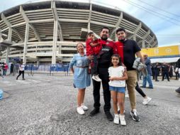 Familias han arribado al Coloso de la Calzada Independencia. EL INFORMADOR/A. NAVARRO