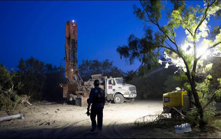 La Comisión Federal de Electricidad (CFE) ha colocado siete generadores de energía eléctrica y tres transformadores, más cuatro adicionales proporcionados por compañías mineras. AFP / J. Aguilar