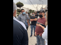 Los afectados le marcaron a una de las trabajadoras del despacho, quien dijo desconocer actualmente donde está el licenciado Luis Oswaldo. FACEBOOK / Afectados por Fraude AJP