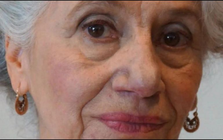 Marta Aura, quien egresó de la Escuela Nacional de Arte Teatral (ENAT), exploró diversos géneros y se presentó con éxito largas temporadas con obras que incluso se presentaron en el extranjero. ESPECIAL/Secretaría de Cultura