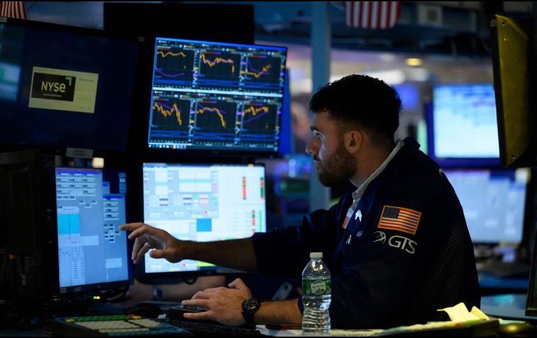 El gigante de los medios Warner Bros Discovery tuvo una ligera caída del 16.53%, ya que registró una facturación menor a la prevista. AFP/A. Weiss