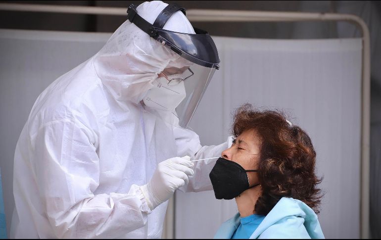 En las últimas 24 horas, la Secretaría de Salud registró 93 muertes a causa de COVID-19 en el país. SUN/ARCHIVO