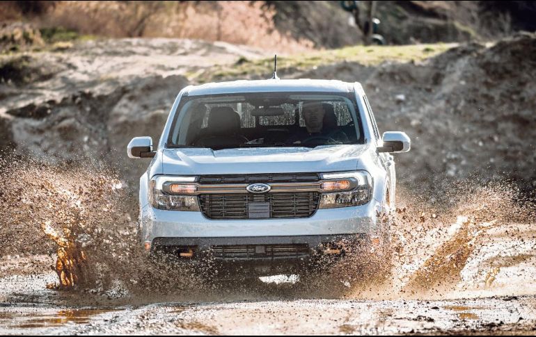 De acuerdo con Ford, esta Maverick Tremor integra características funcionales que se alinean al estilo de la familia camiones Ford Tremor. ESPECIAL