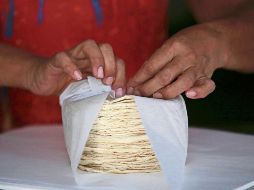 La piratería de tortillas se debe al incremento en el precio de los insumos, lo que es aprovechado por algunas personas que rebajan la calidad del alimento. EL INFORAMDOR / ARCHIVO