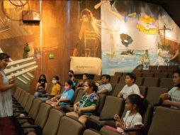 Al curso asisten por igual niñas y niños normovisuales como con discapacidad visual o auditiva. ESPECIAL/INAH