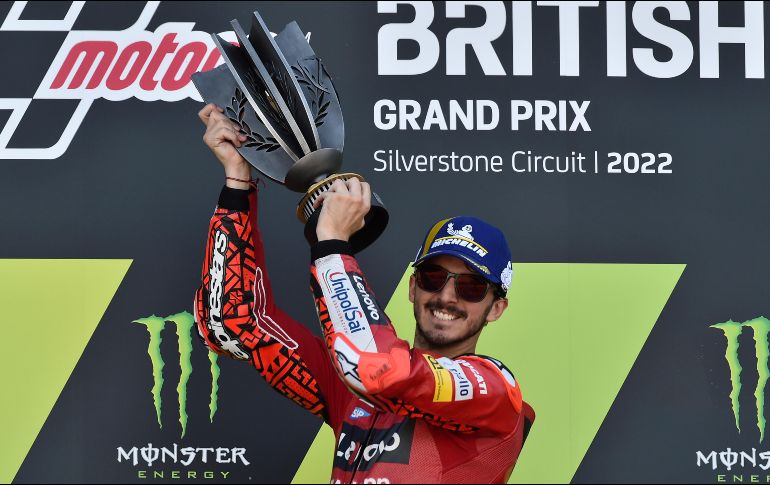 Francesco Bagnaia se lleva la victoria, siendo el piloto que más victorias ha sumado este curso . ESPECIAL