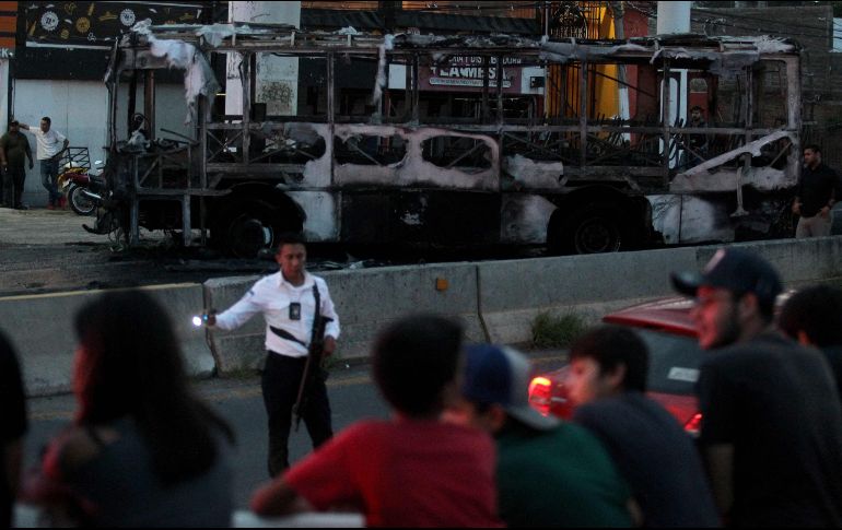 Jalisco y Guanajuato sufrieron una jornada de violencia ayer martes y la madrugada de este miércoles. AFP / U. Ruiz
