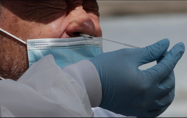 Corea del Norte, que aplicó un estricto cierre de fronteras desde el inicio de la pandemia, anunció un brote de la variante ómicron en mayo en Pyongyang. EFE/G. Amador