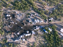 Vista aérea del operativo en la zona de la mina en Sabinas, Coahuila, donde autoridades trabajan para rescatar a los 10 mineros atrapados. AFP / P. Pardo
