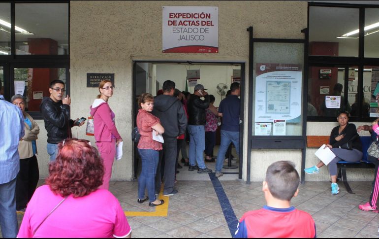 Las copias certificadas que se expidan en las oficialías y juzgados del registro civil del país, así como las que se obtengan por internet, son plenamente válidas para realizar cualquier trámite o recibir algún servicio. INFORMADOR/ARCHIVO