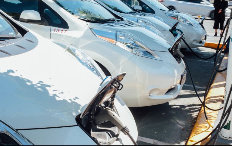 También buscan construir un escenario factible para la industria automotriz, la cual es relevante para la economía del país. EL INFORMADOR / ARCHIVO