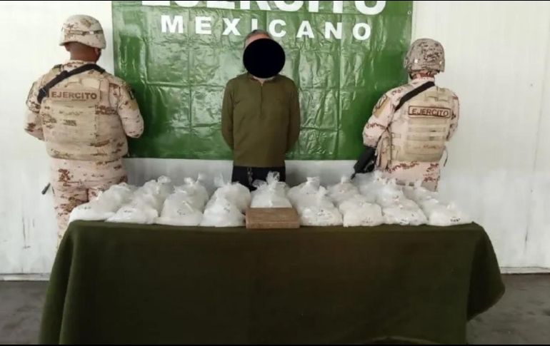 El detenido viajaba de Culiacán y se dirigía hacia Tijuana, pero fue detenido tras descubrirse que transportaba más de una tonelada y media de drogas, entre otras sustancias ilícitas. ESPECIAL