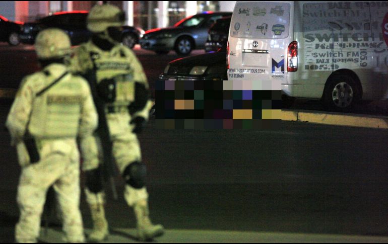 La jornada violenta de ayer en Ciudad Juárez ha dejado, hasta el momento, 11 personas muertas. EFE / L. Torres