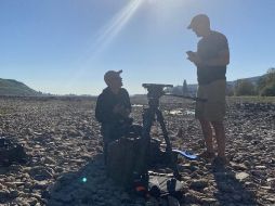 Un equipo de la BBC en la ribera seca de Rin, uno de los más importante de Europa.