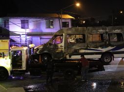 Epigmenio Ibarra no descartó que exista una estrategia político-criminal, en los que intervienen los narcos, para la quema tiendas y vehículos.EFE / J. Terriquez