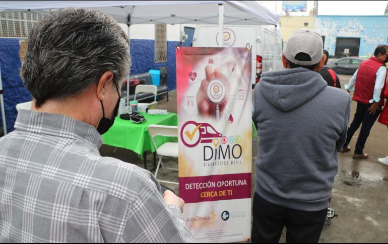 El módulo itinerante de Dimo, de AstraZeneca, estará hoy lunes y mañana martes de 09:00 a 17:00 horas en la explanada de la Escuela Primaria número 23, enfrente del IJC. EL INFORMADOR / A. Navarro