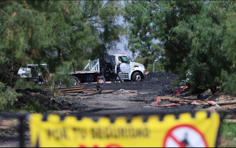 Familiares de los mineros pidieron traer rescatistas de otros países que apoyen a las labores. EFE/A. Ojeda