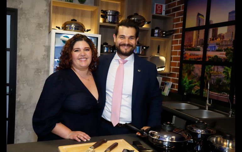 Alejandra Velasco y Juan Francisco Muñoz. GENTE BIEN JALISCO/Claudio Jimeno