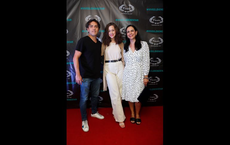 Rafael Sandoval, Eleni Fafutis y Angélica González. GENTE BIEN JALISCO/Claudio Jimeno